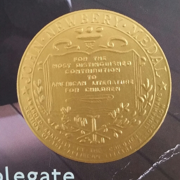 Paperback book - Picture 3 of 8